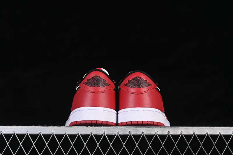 All categories Air Jordan Jordan series basketball shoes Air Jordan 1 Low G version pure original Air Jordan 1 Low OG AJ1 Joe 1 white red black hook low-top casual sneakers HQ6998-600